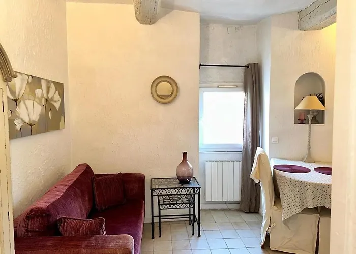 Gallieni - Cozy In Center Апартаменты *