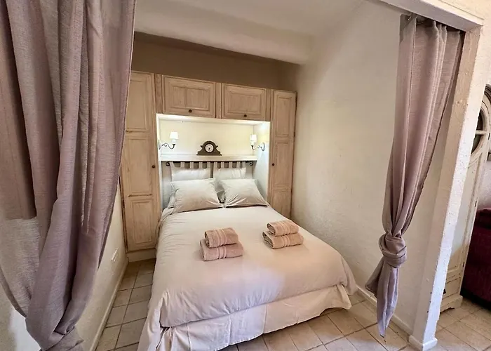 Gallieni - Cozy In Center Appartement *